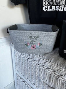 Braided basket embroidered Choose Joy